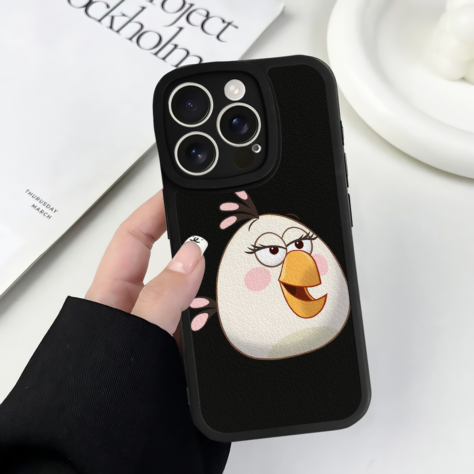 （画像用） Angry Birds アングリーバード 【iPhone 16シリーズ対応】シリコンスマホケース（レザー調） 材質：シリコン